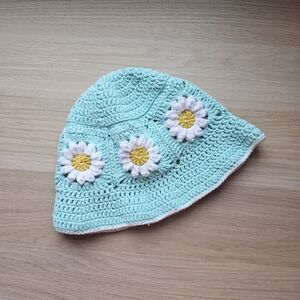 Crochet 3D Daisy Flower Bucket Hat